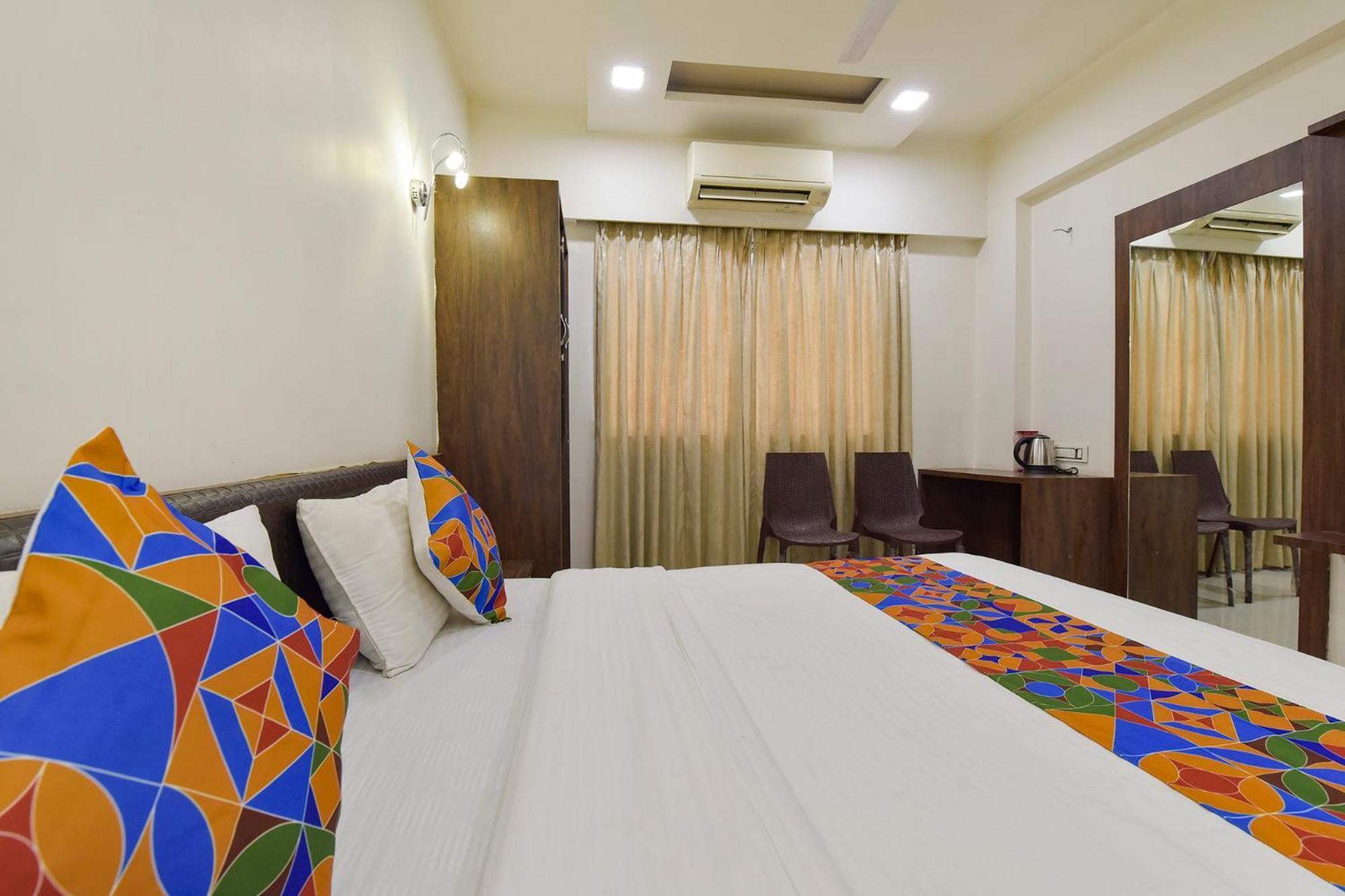 Fabhotel A1 Plaza Ahmedabad Exterior foto