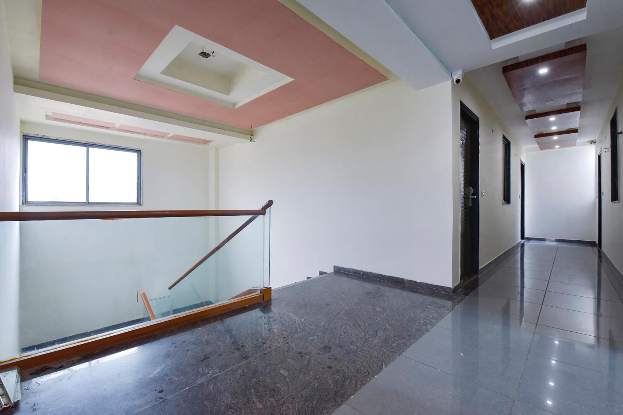 Fabhotel A1 Plaza Ahmedabad Exterior foto