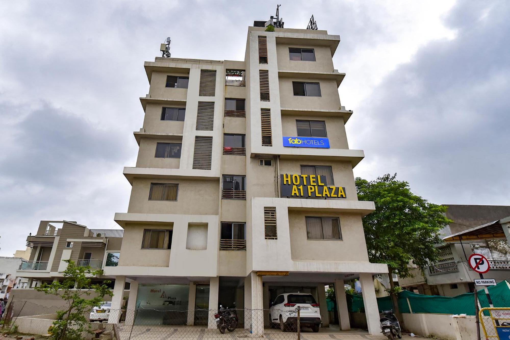Fabhotel A1 Plaza Ahmedabad Exterior foto